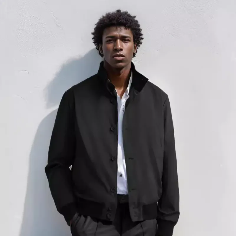 Herren moderne Utilityjacke mit praktischen Taschen und elastischem Bund – Taviero